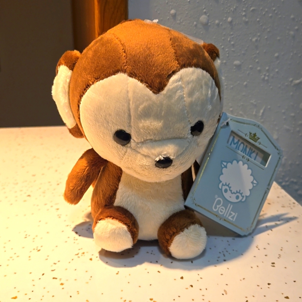 Monkey plush by Bellzi